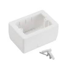 CAJA CHUQUI C/TORNILLOS Y TARUGOS STANFORD